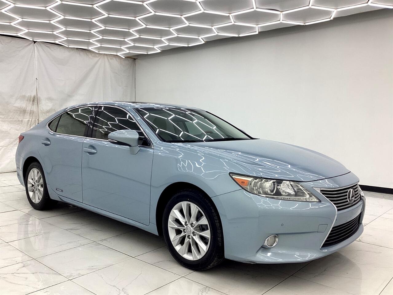 Lexus ES 300h 4dr Sdn Hybrid 2013