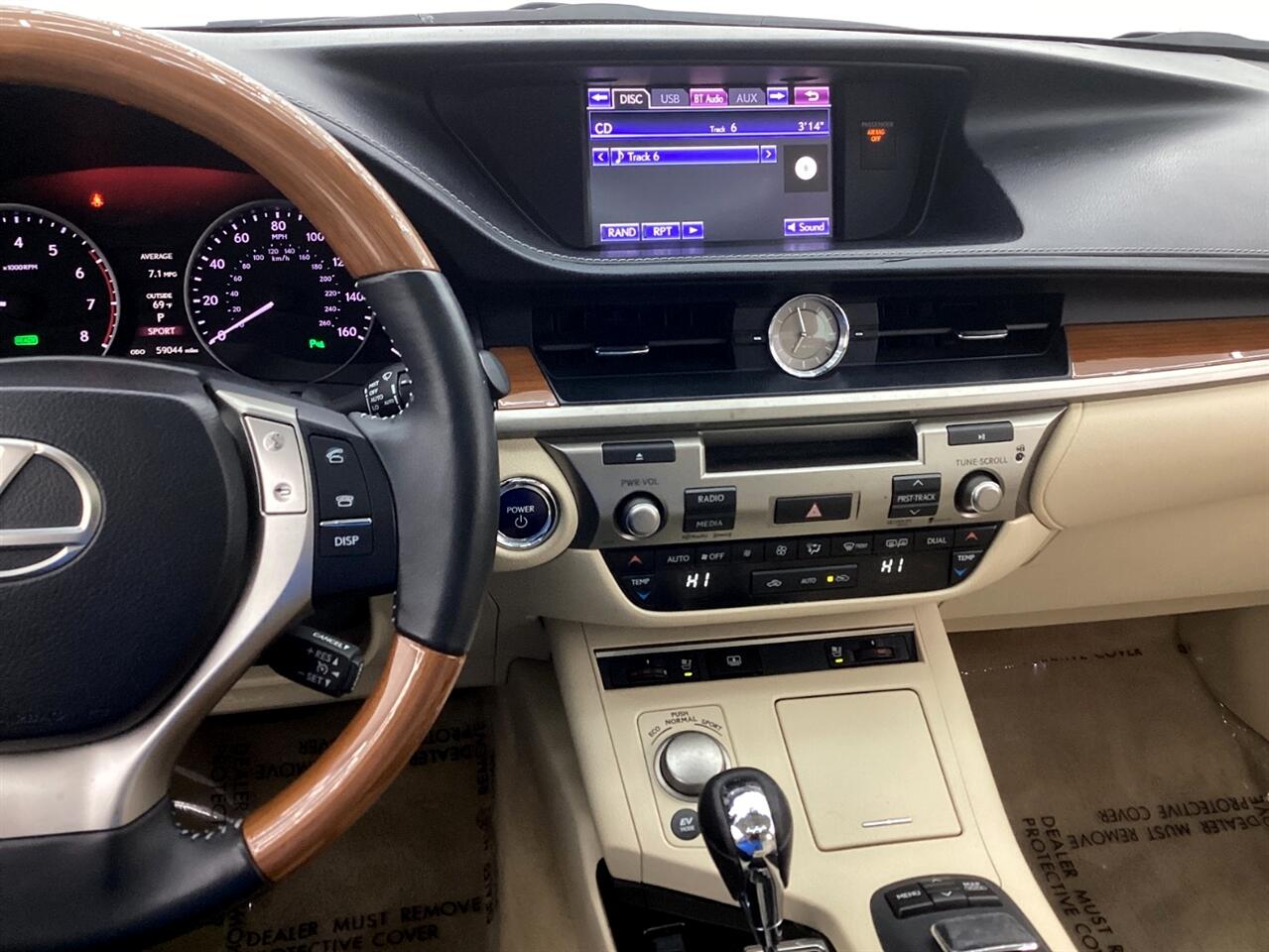 Lexus ES 300h 4dr Sdn Hybrid 2013