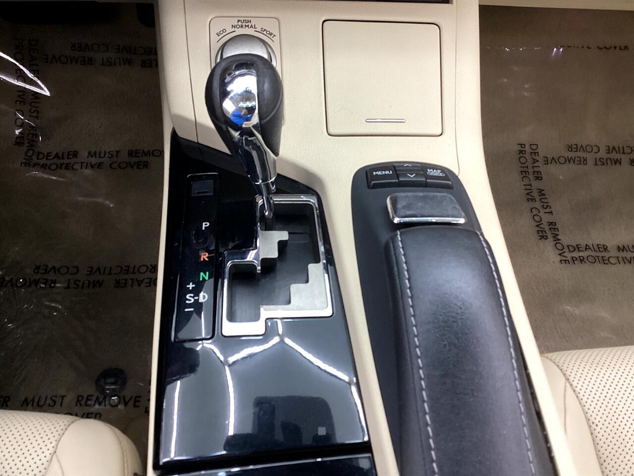 Lexus ES 300h 4dr Sdn Hybrid 2013