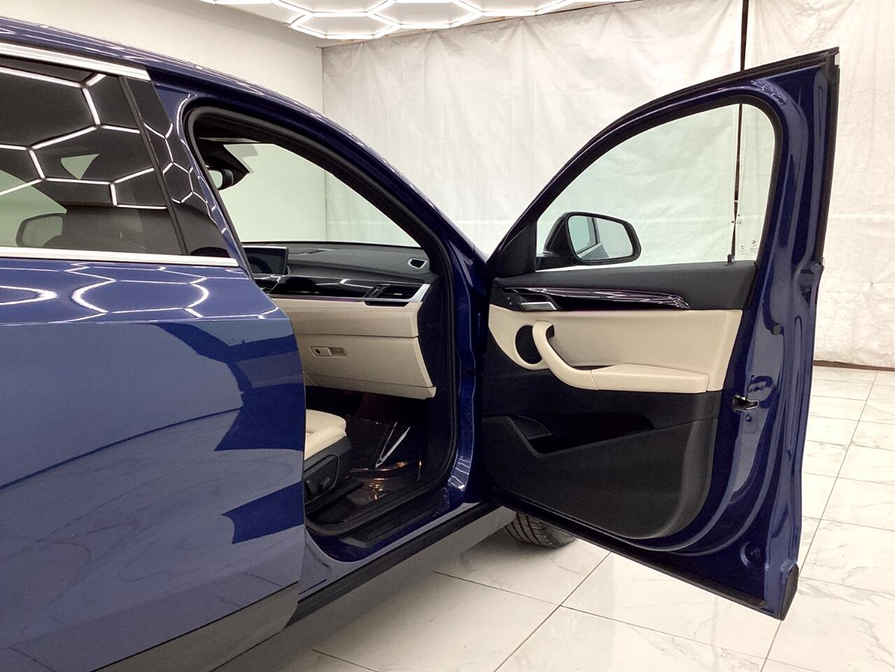 BMW X2 xDrive28i Sports Activity Coupe 2022