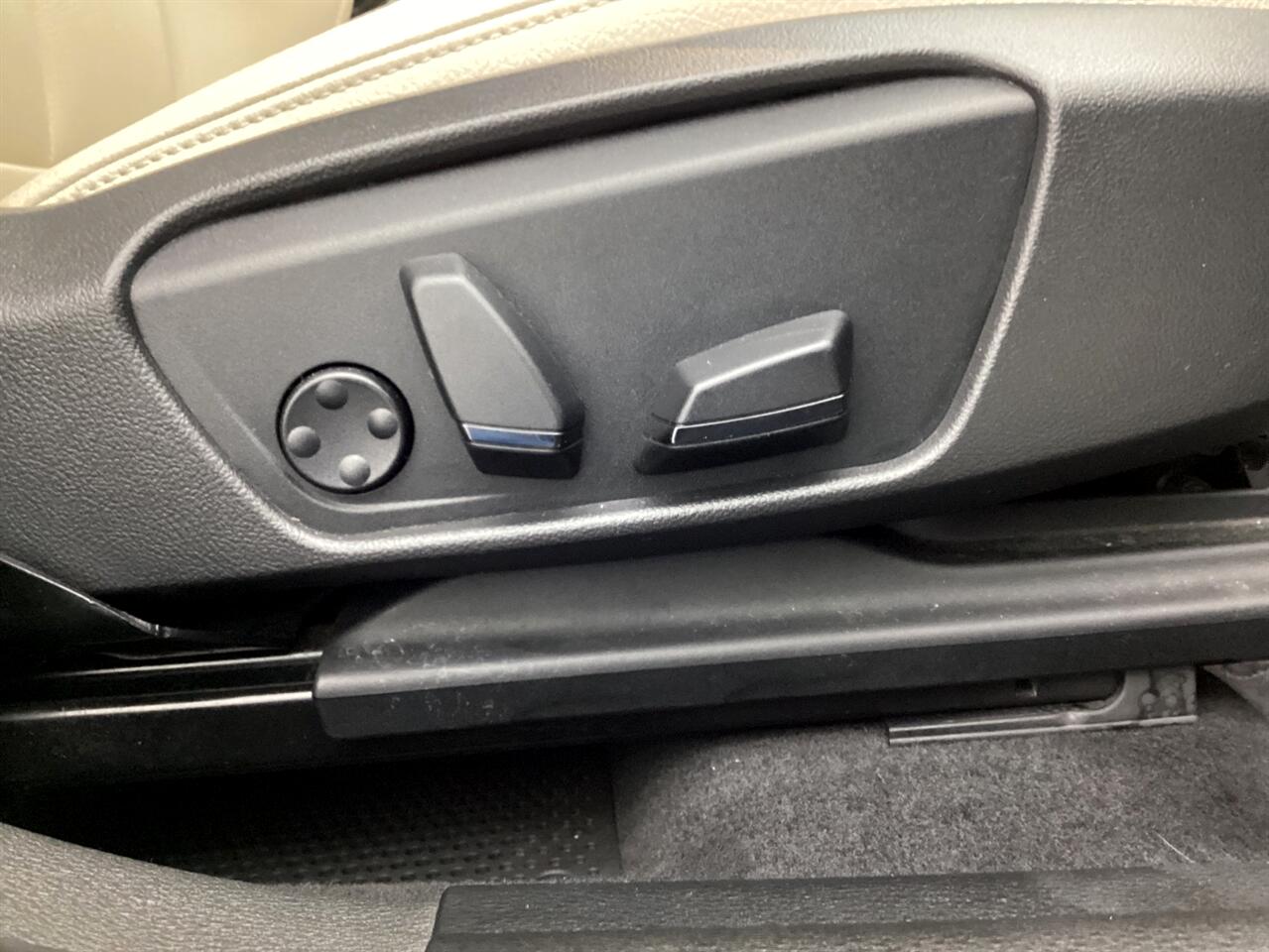 BMW X2 xDrive28i Sports Activity Coupe 2022