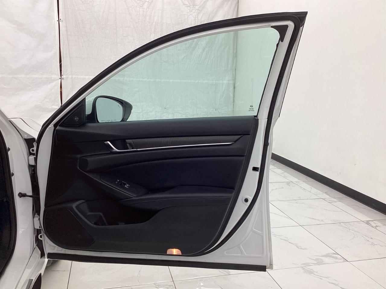 Honda Accord Touring 2.0T Auto 2018