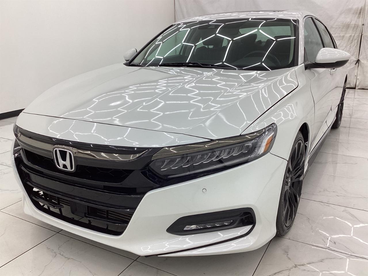 Honda Accord Touring 2.0T Auto 2018