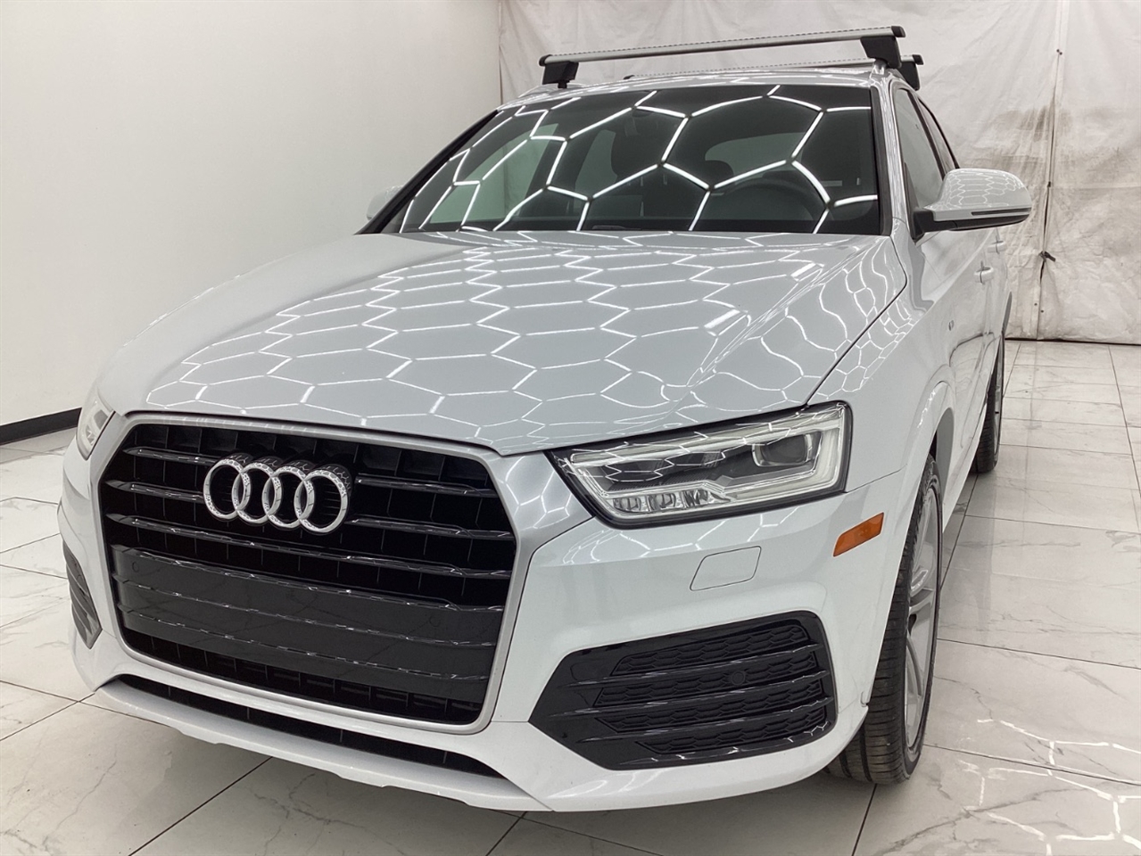 2018 Audi Q3 2.0 TFSI Premium Plus FWD