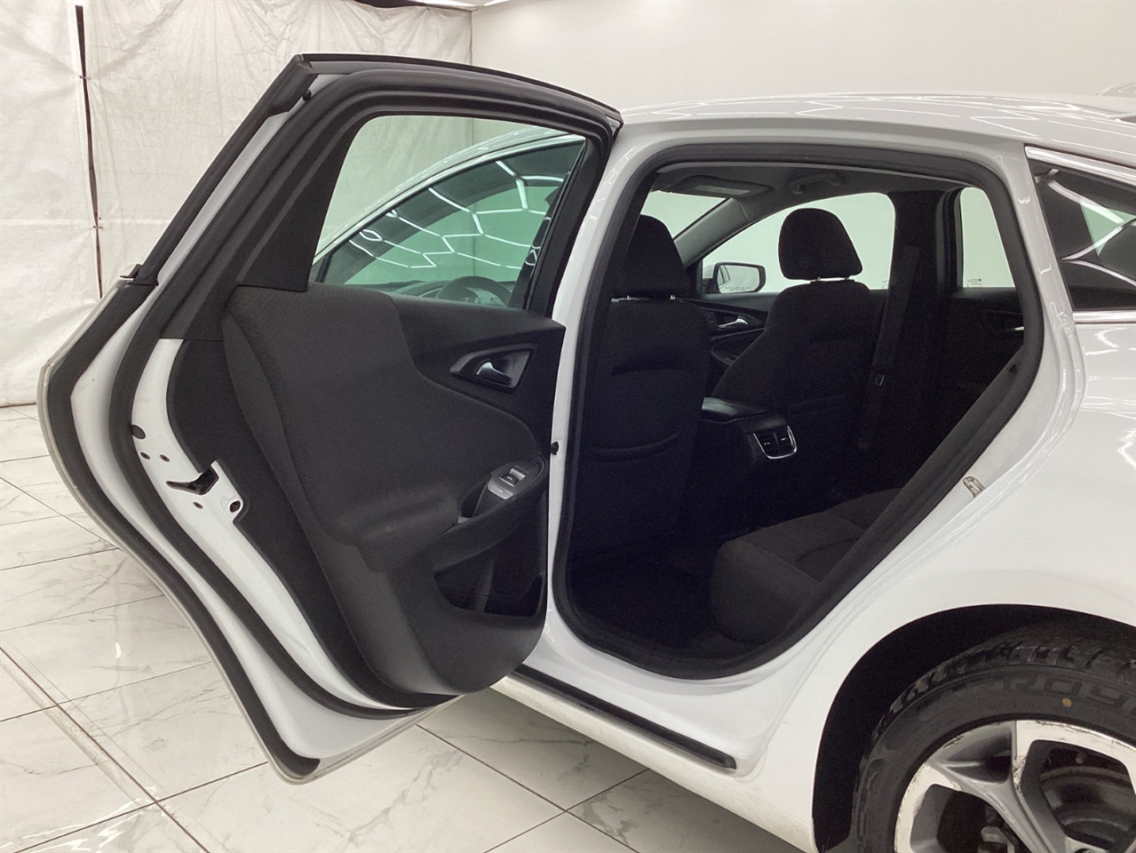 Chevrolet Malibu 4dr Sdn LT 2020