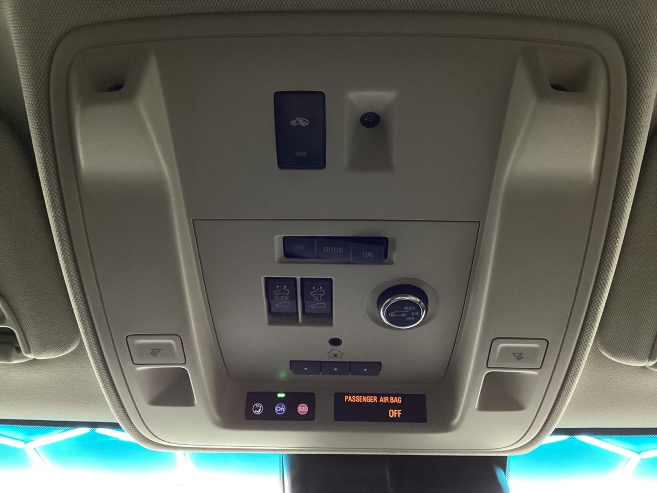 Cadillac Escalade 4WD 4dr Luxury 2020