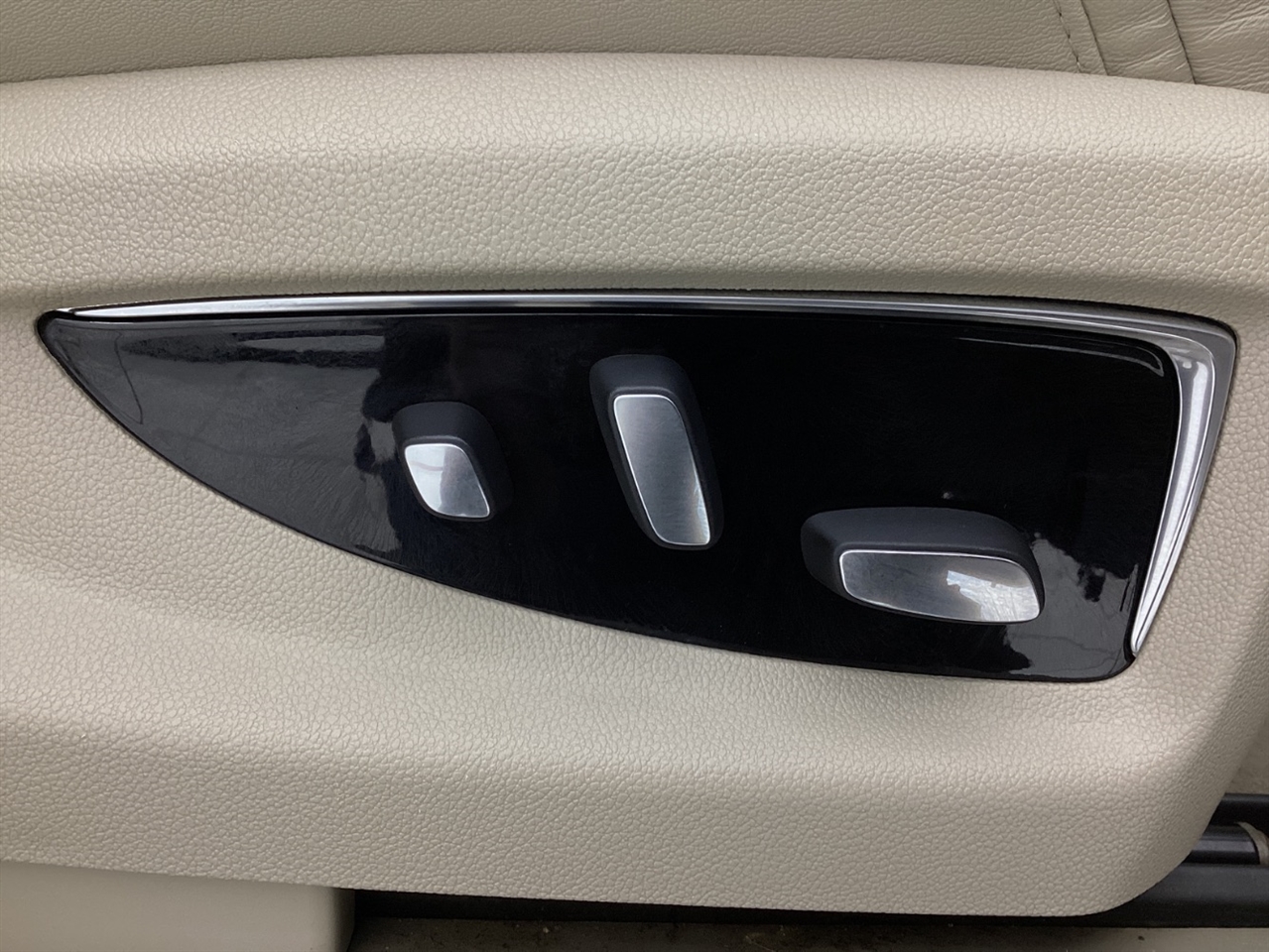 Cadillac Escalade 4WD 4dr Luxury 2020