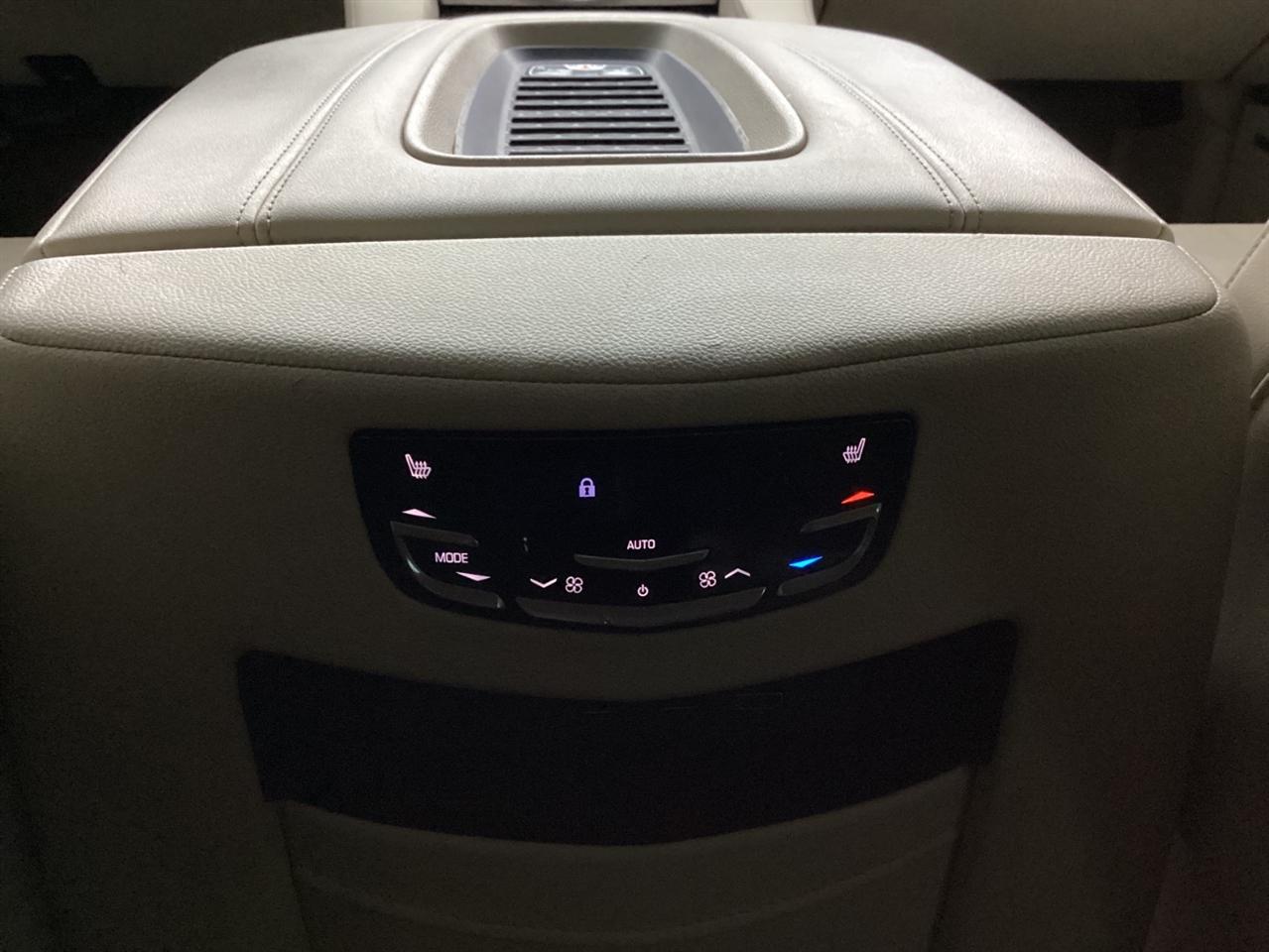 Cadillac Escalade 4WD 4dr Luxury 2020