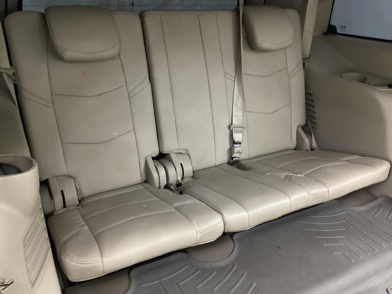 Cadillac Escalade 4WD 4dr Luxury 2020