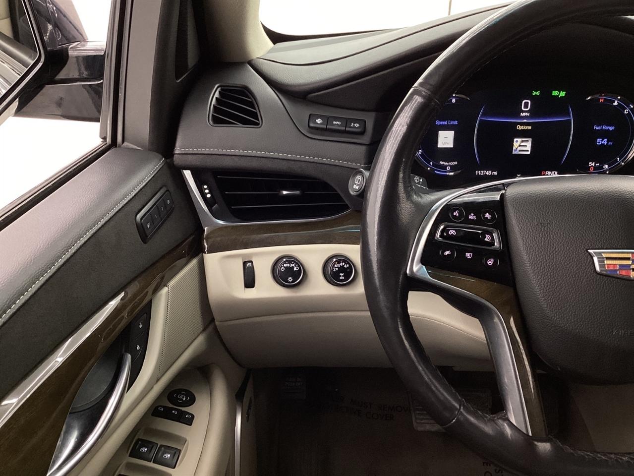 Cadillac Escalade 4WD 4dr Luxury 2020