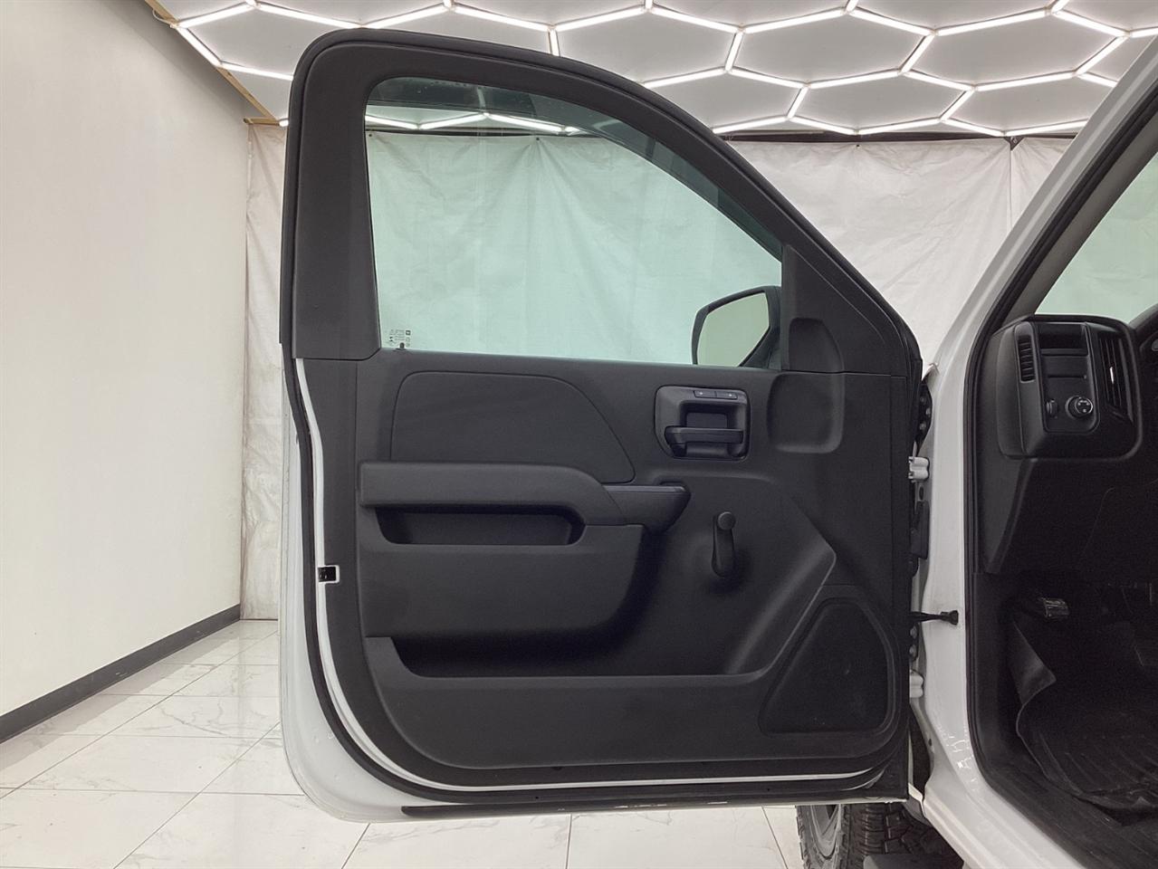 Chevrolet Silverado 1500 2WD Reg Cab 119.0" Work Truck 2016