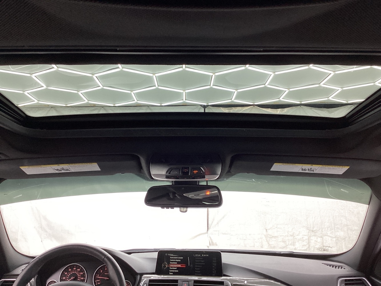 BMW 3 Series 4dr Sdn 328i RWD South Africa SULEV 2016