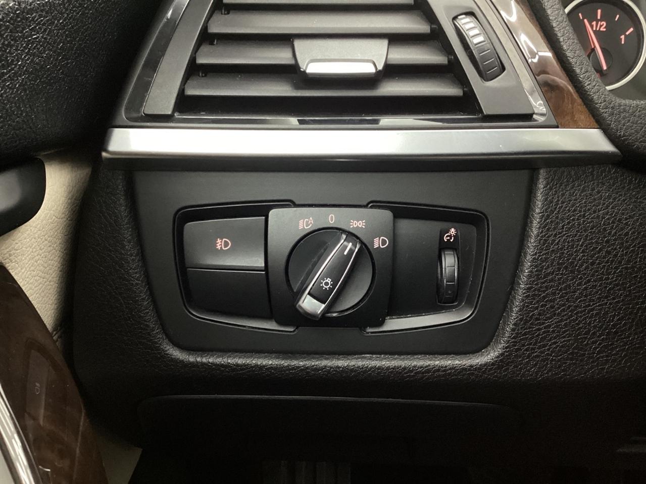 BMW 4 Series 4dr Sdn 428i RWD Gran Coupe 2015