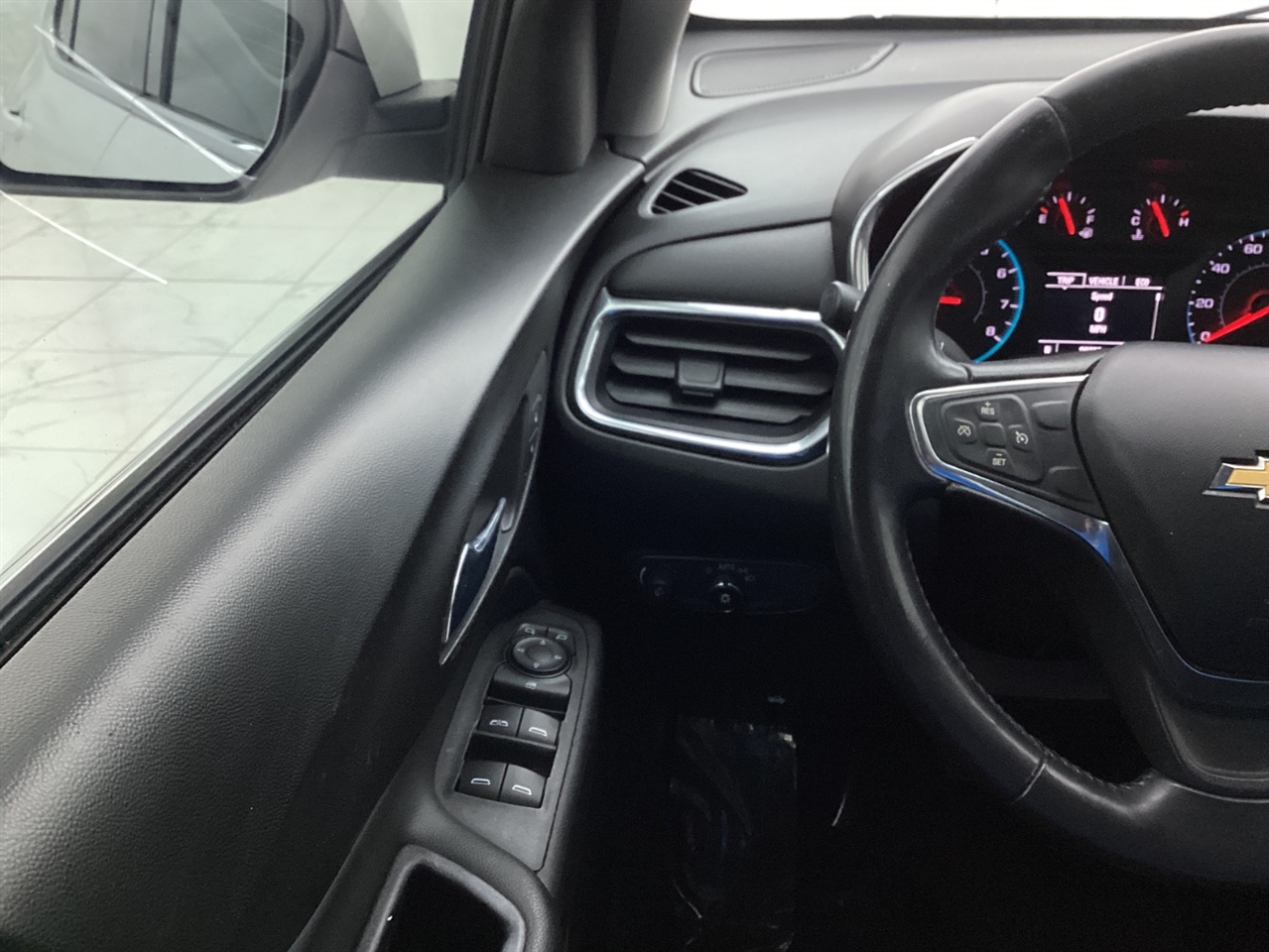 Chevrolet Equinox FWD 4dr LT w/1LT 2018