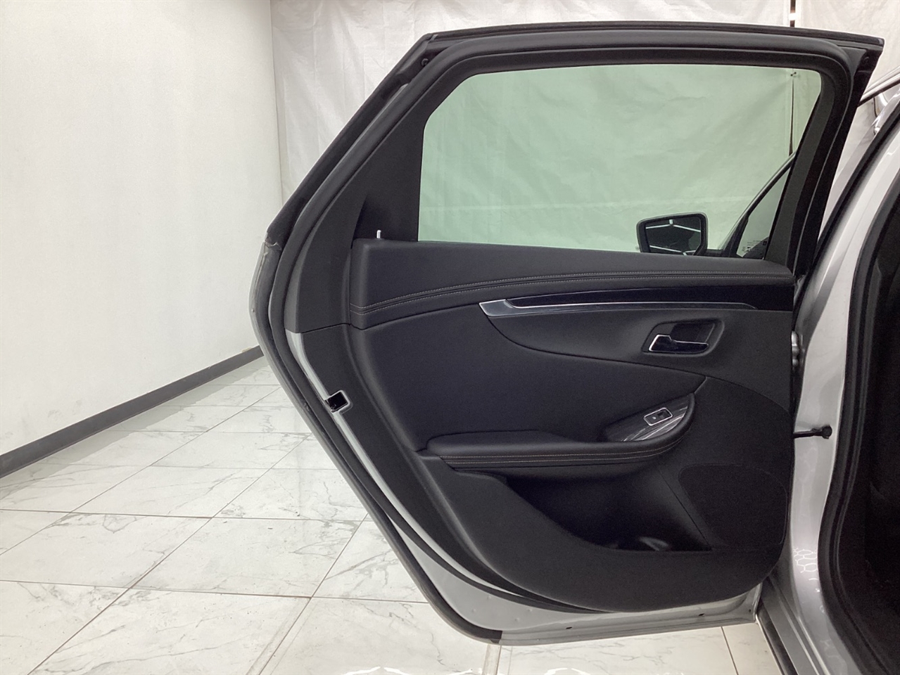 Chevrolet Impala 4dr Sdn LT w/1LT 2019
