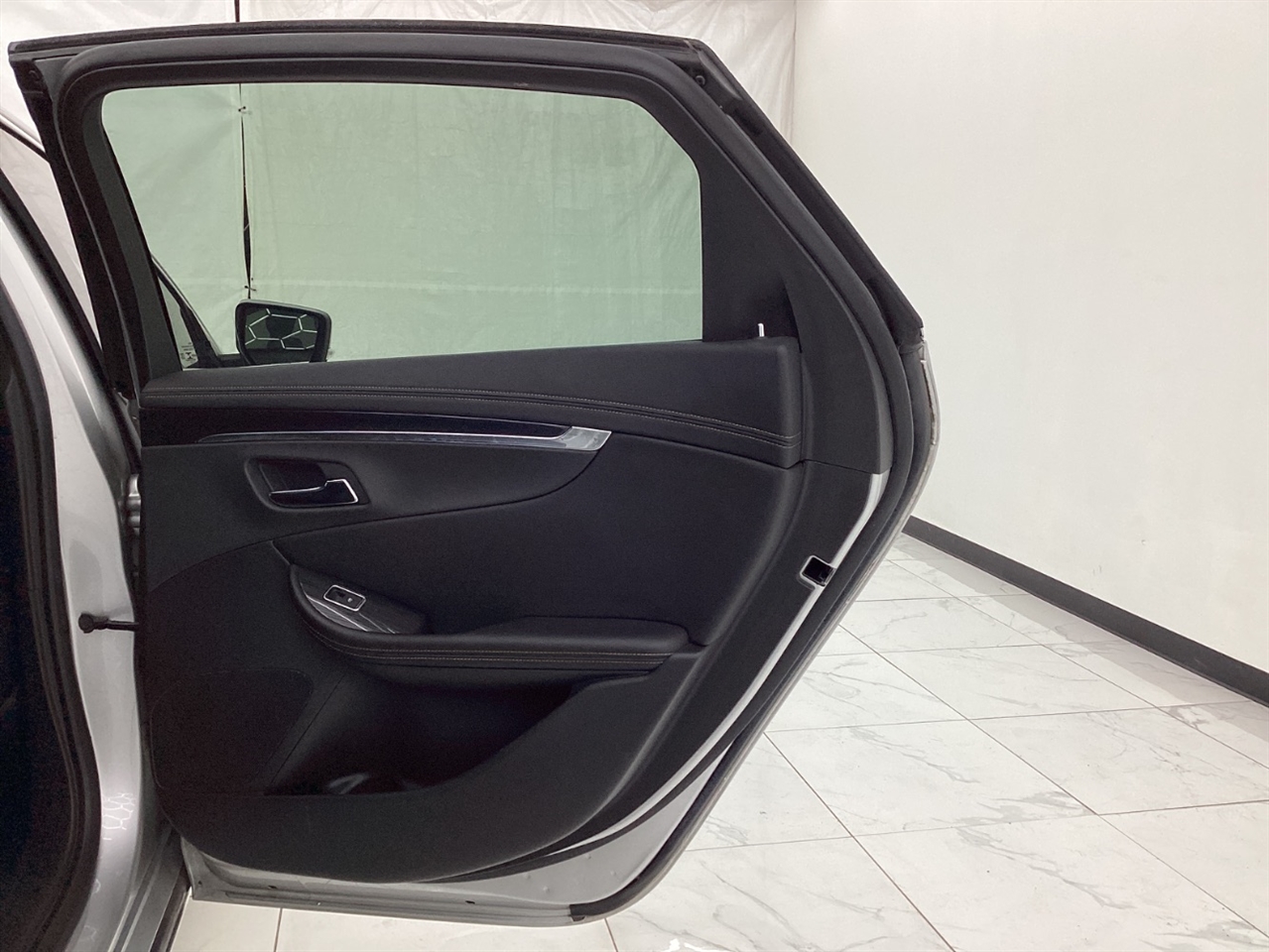 Chevrolet Impala 4dr Sdn LT w/1LT 2019