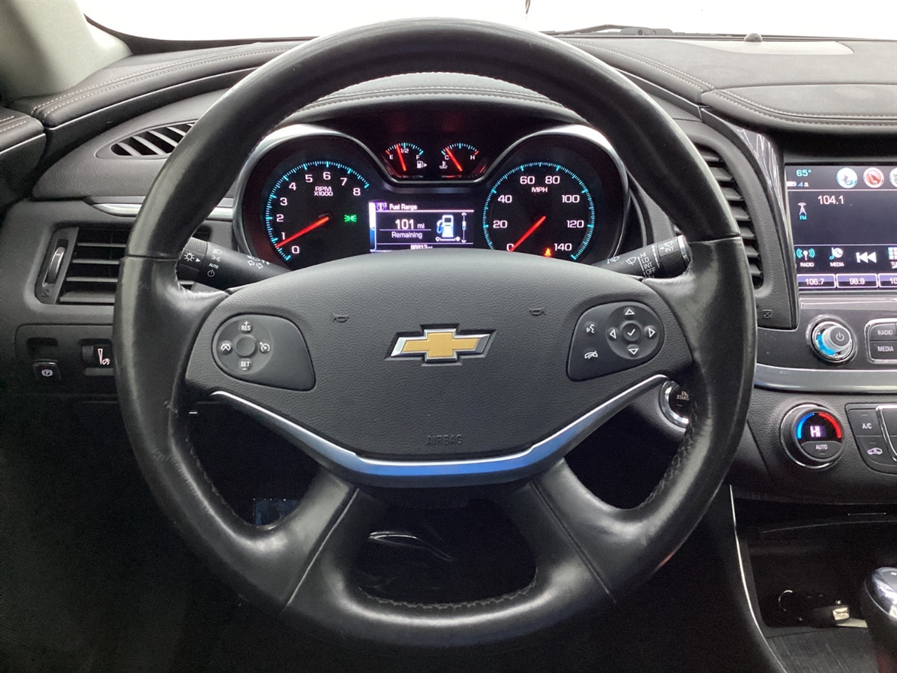 Chevrolet Impala 4dr Sdn LT w/1LT 2019