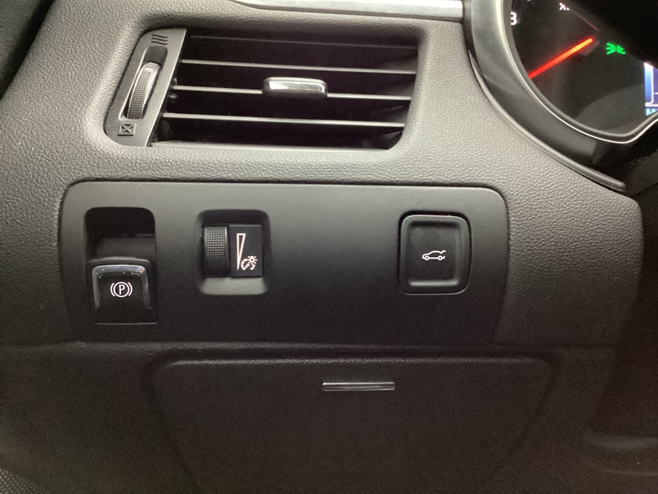 Chevrolet Impala 4dr Sdn LT w/1LT 2019