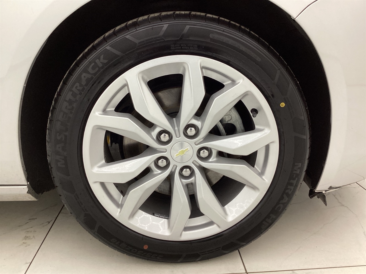Chevrolet Impala 4dr Sdn LT w/1LT 2019