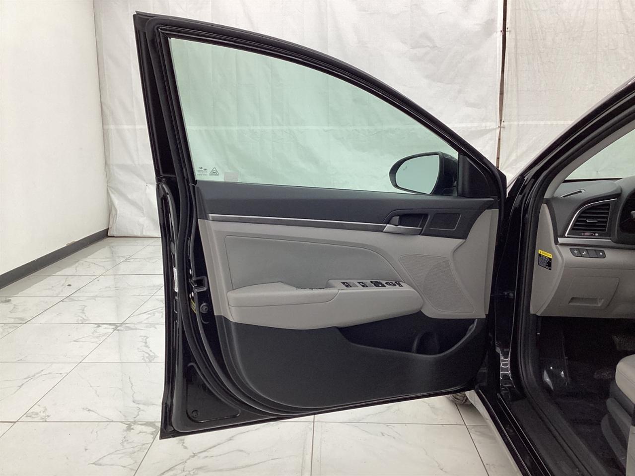 Hyundai Elantra SEL 2.0L Auto (Alabama) 2018