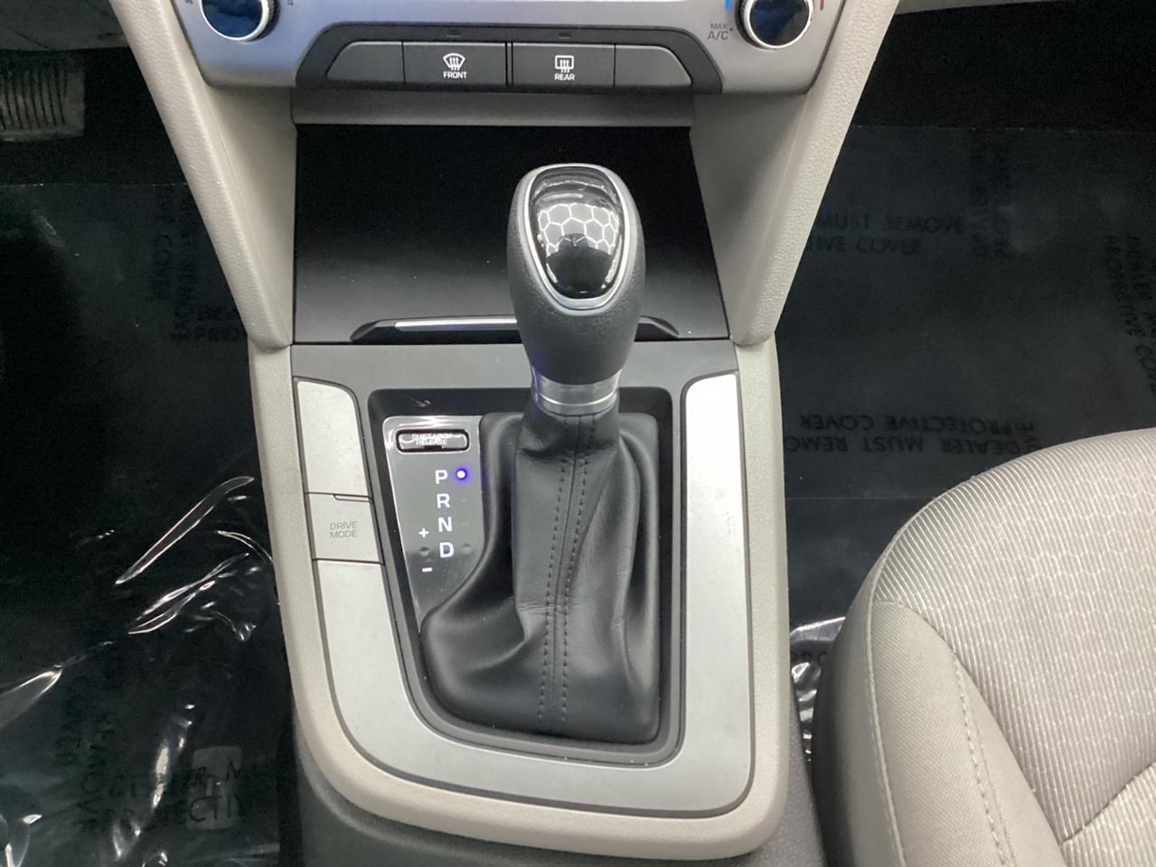 Hyundai Elantra SEL 2.0L Auto (Alabama) 2018