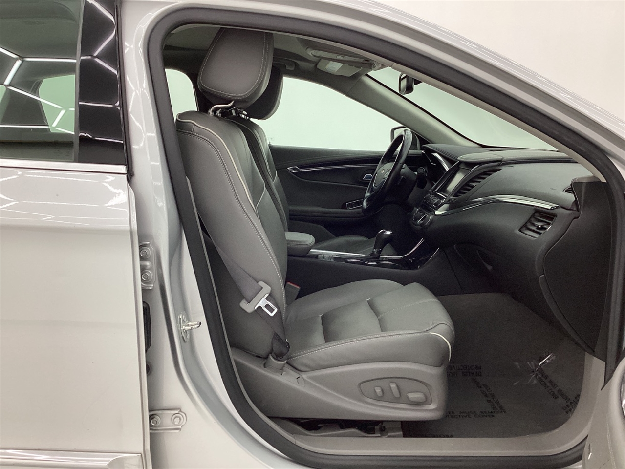 Chevrolet Impala 4dr Sdn Premier w/2LZ 2017