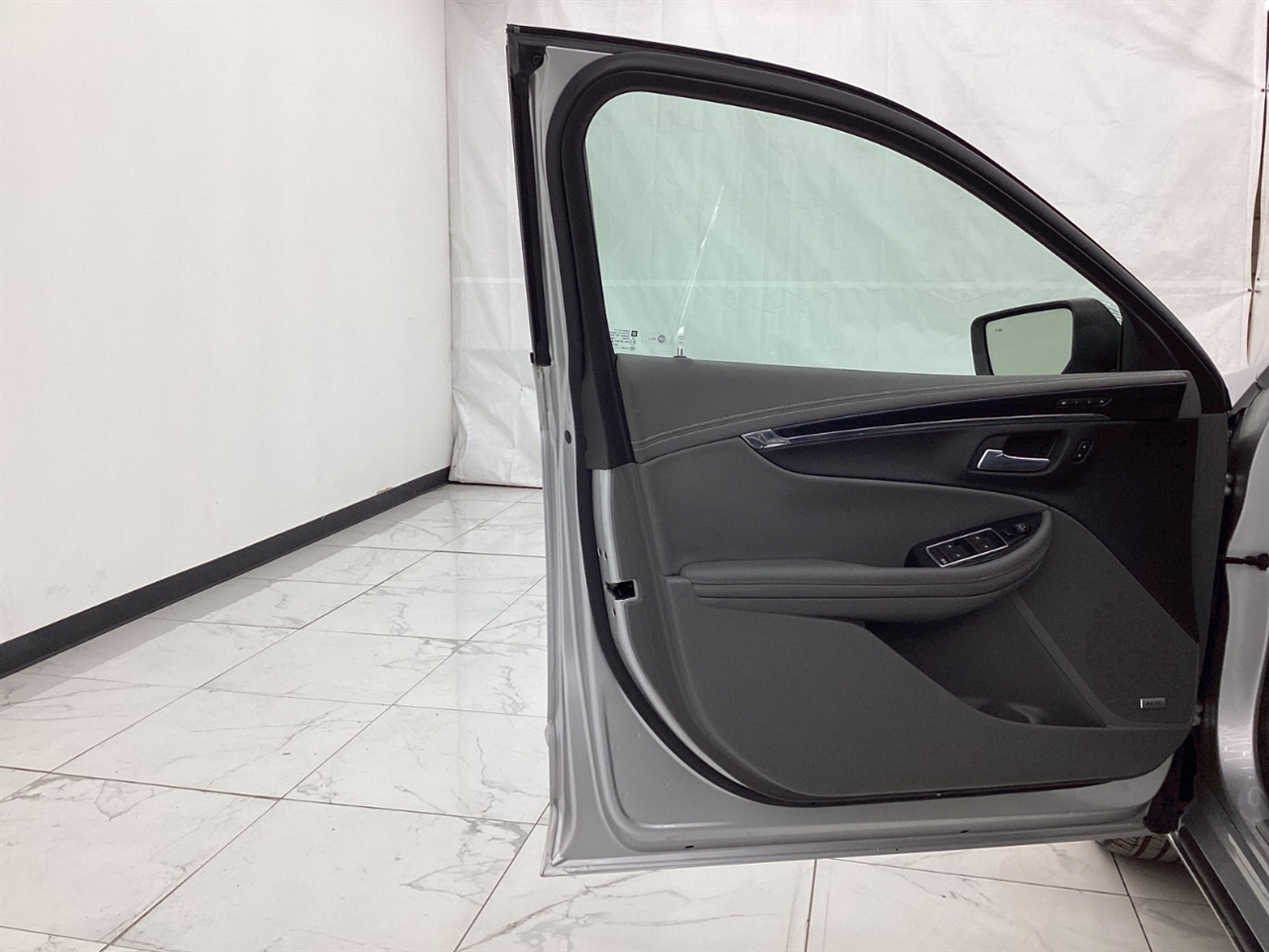 Chevrolet Impala 4dr Sdn Premier w/2LZ 2017