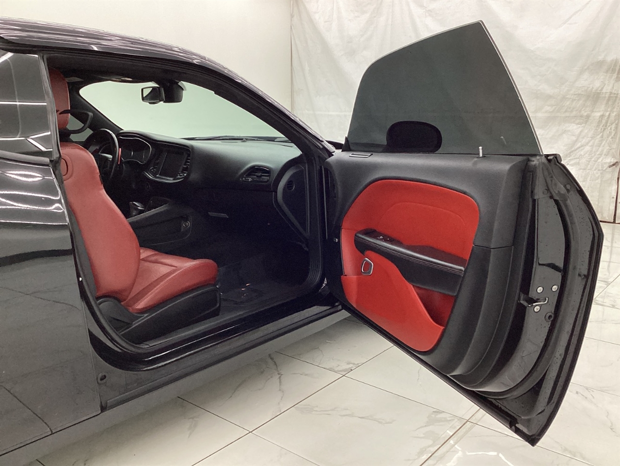 Dodge Challenger GT AWD 2018