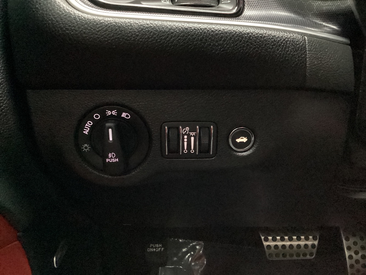 Dodge Challenger GT AWD 2018