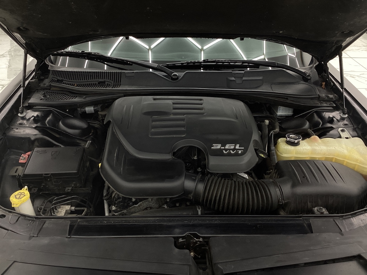 Dodge Challenger GT AWD 2018