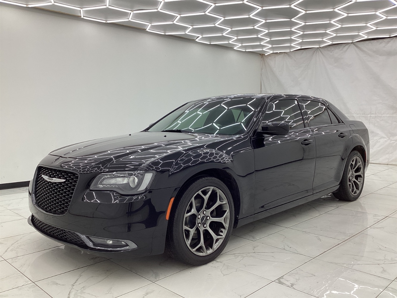 Chrysler 300 4dr Sdn 300S RWD 2015