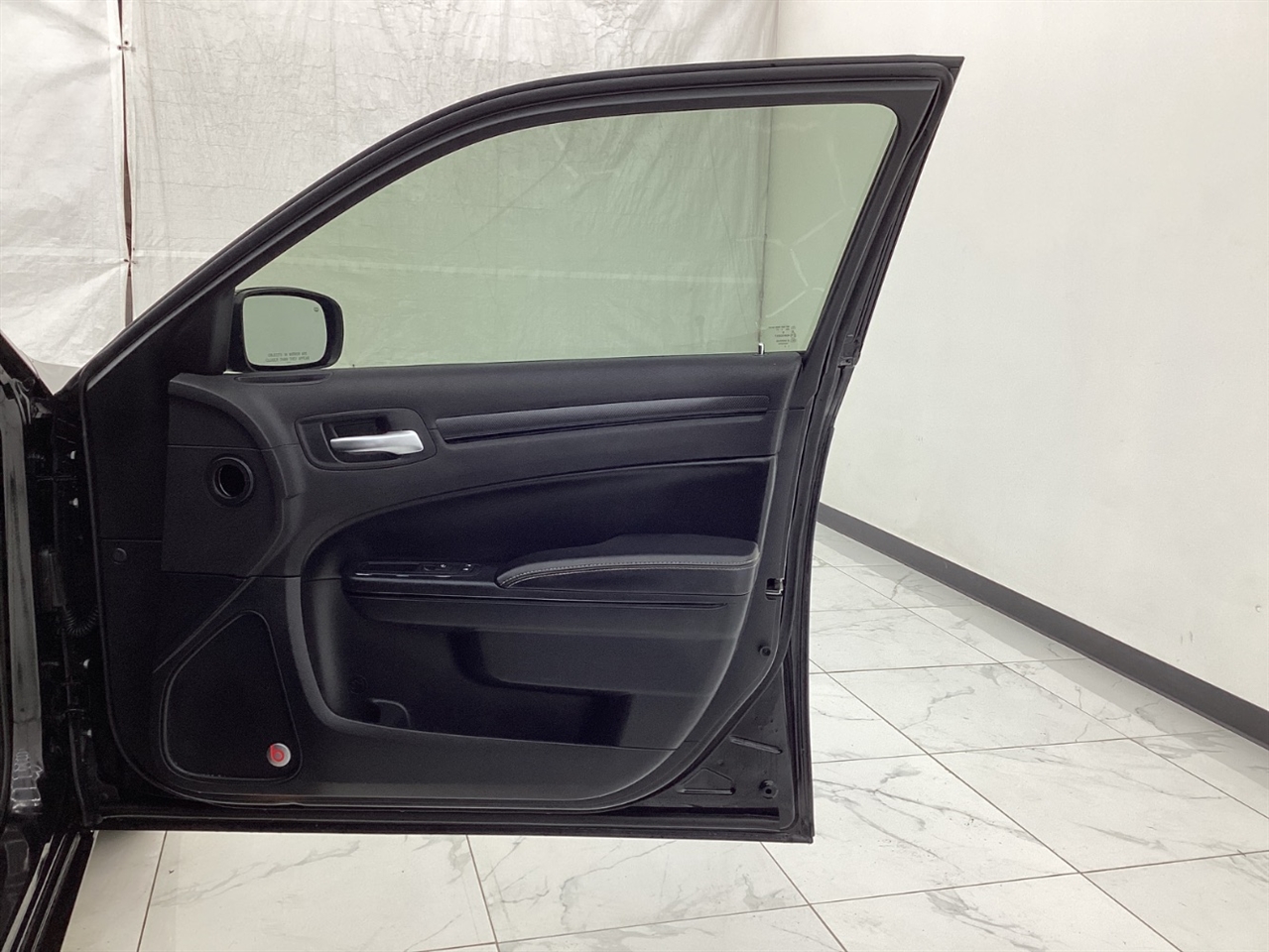 Chrysler 300 4dr Sdn 300S RWD 2015