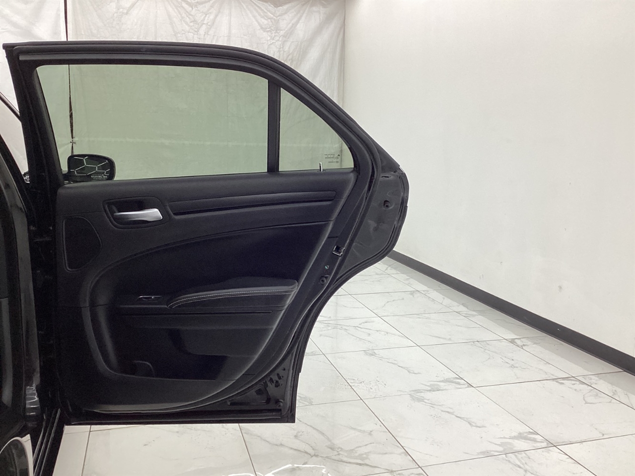 Chrysler 300 4dr Sdn 300S RWD 2015