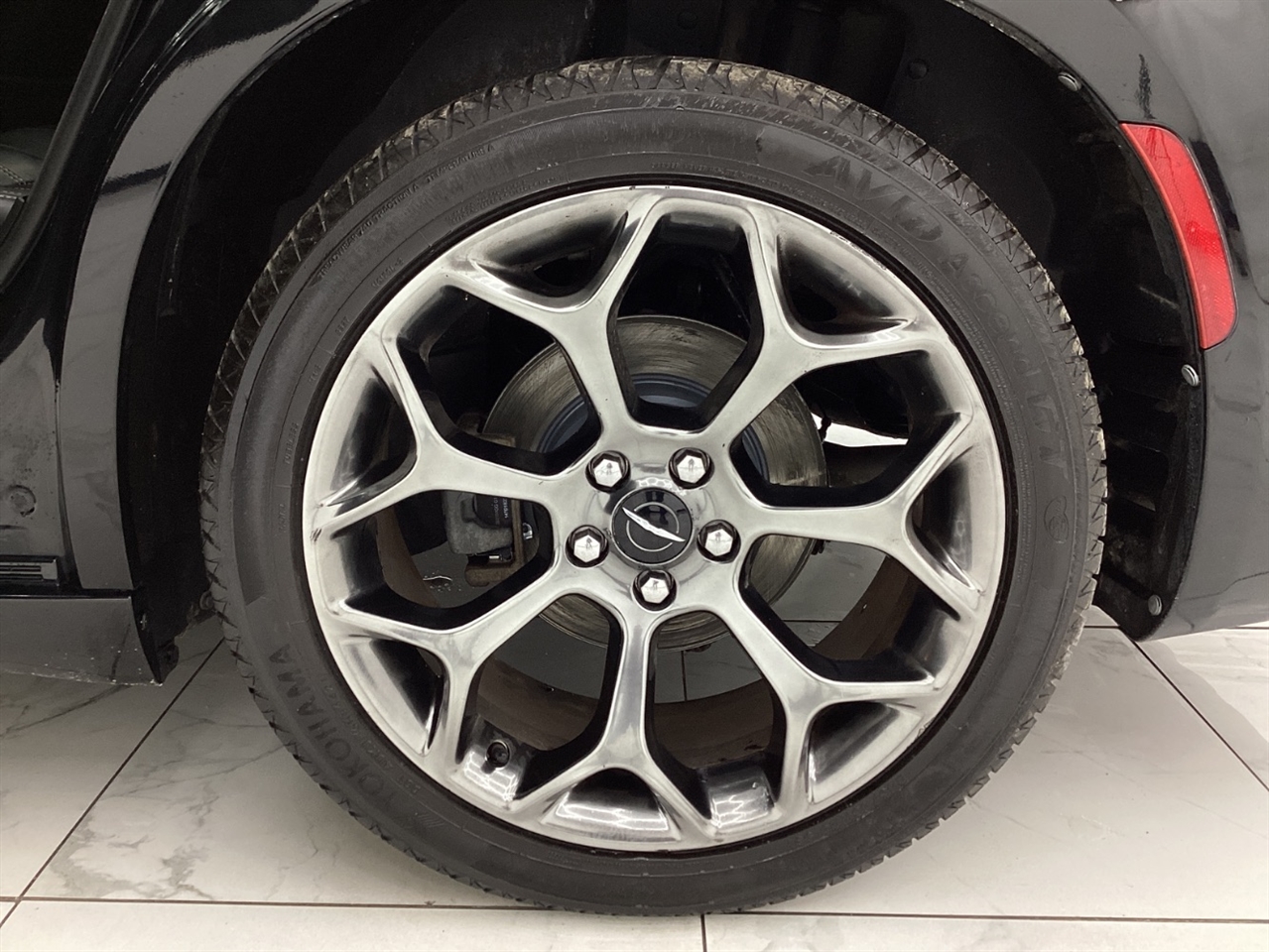 Chrysler 300 4dr Sdn 300S RWD 2015