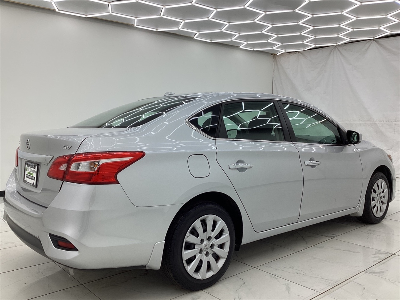 Nissan Sentra SV CVT 2017