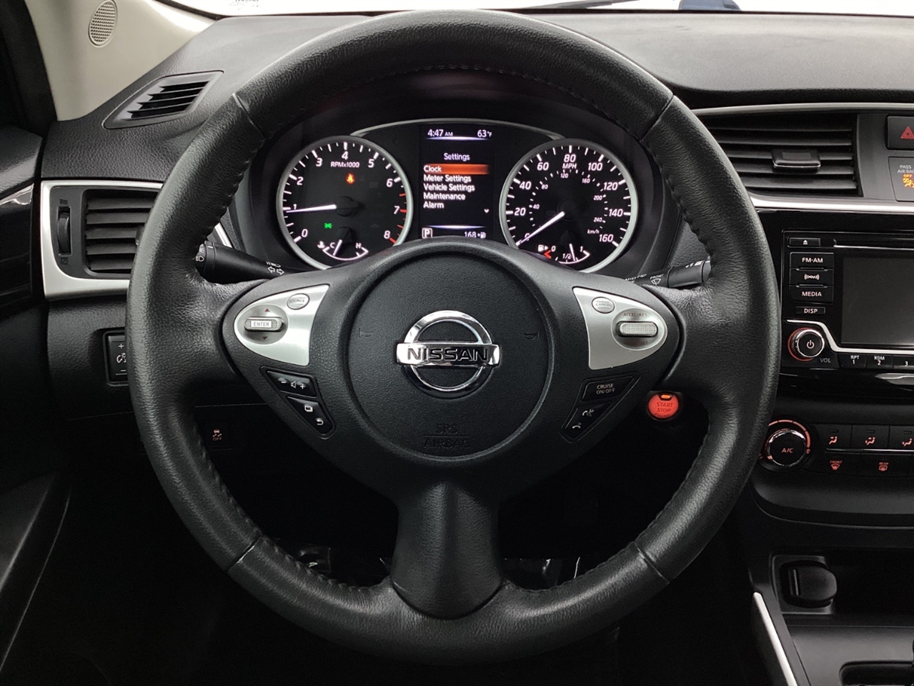 Nissan Sentra SV CVT 2017