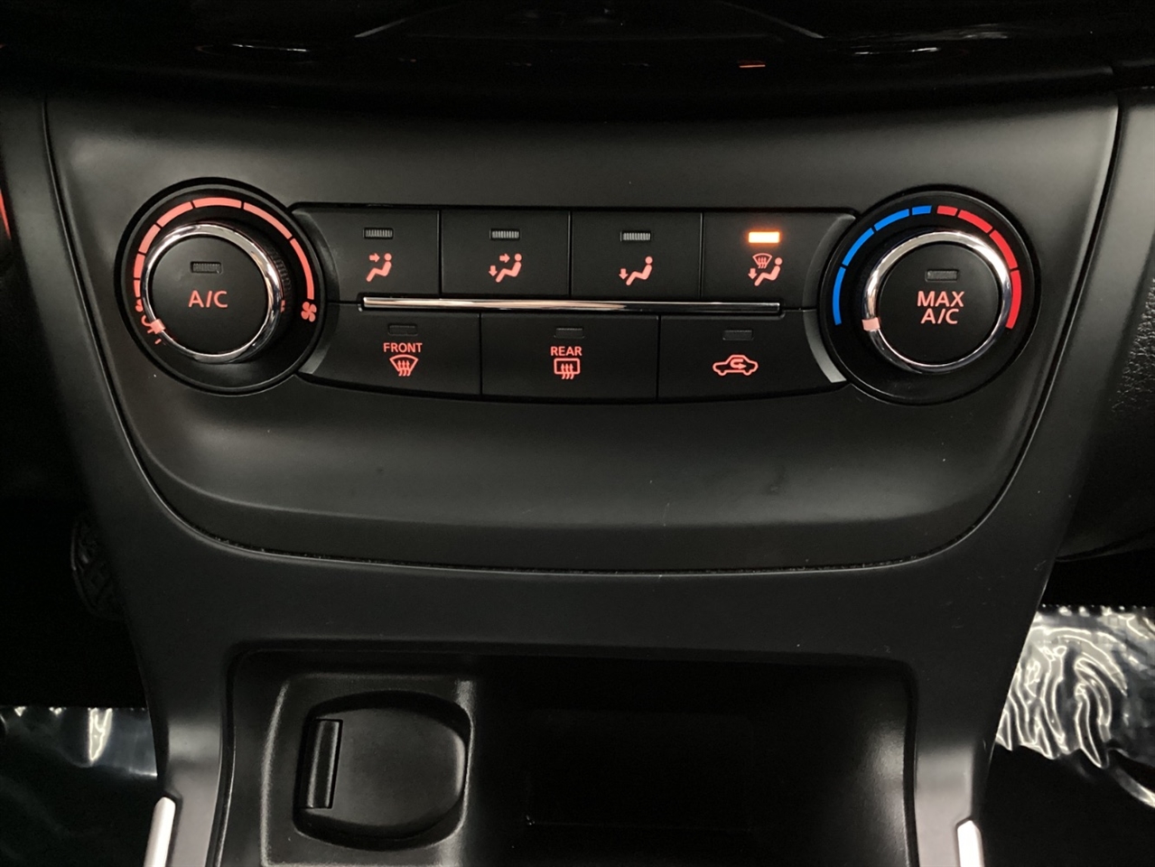 Nissan Sentra SV CVT 2017