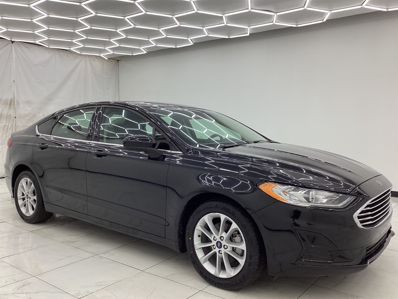 Ford Fusion SE FWD 2020