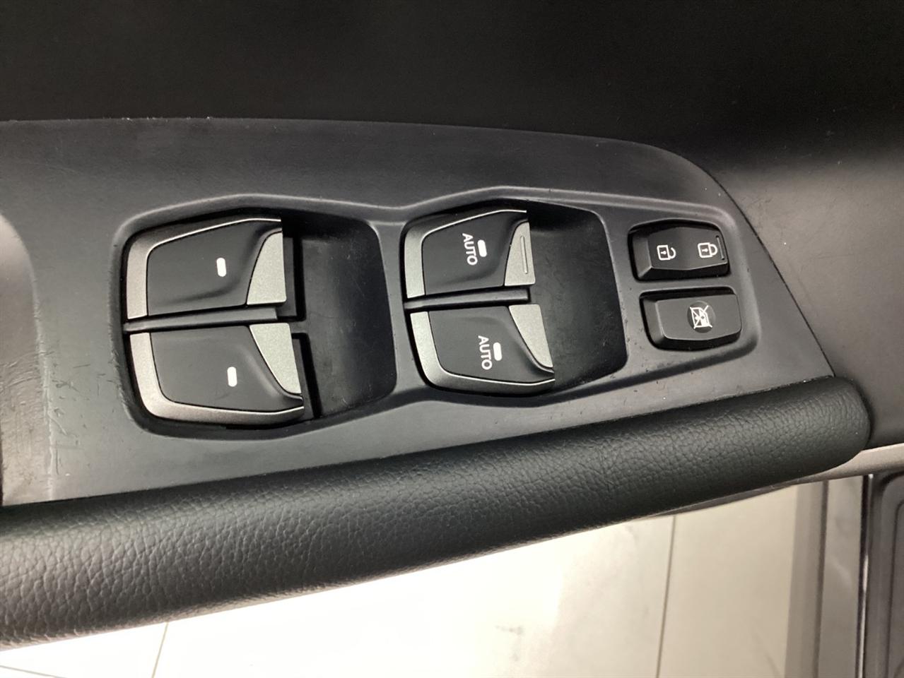 Hyundai Santa Fe Sport AWD 4dr 2.4 2015