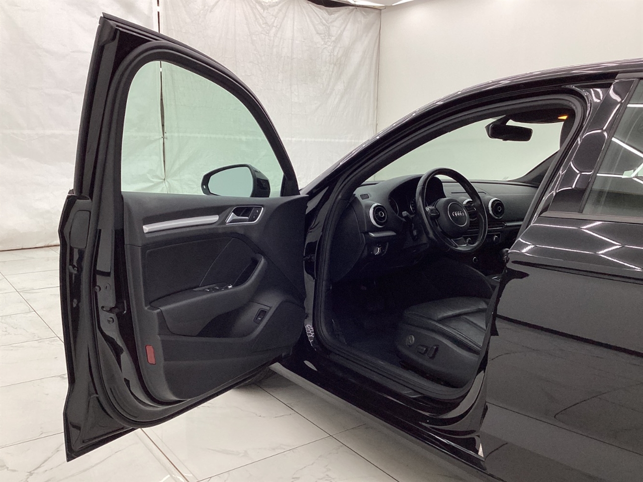 Audi A3 4dr Sdn FWD 1.8T Premium 2016