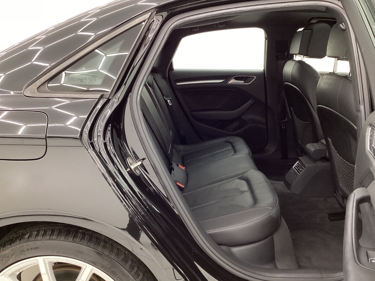 Audi A3 4dr Sdn FWD 1.8T Premium 2016