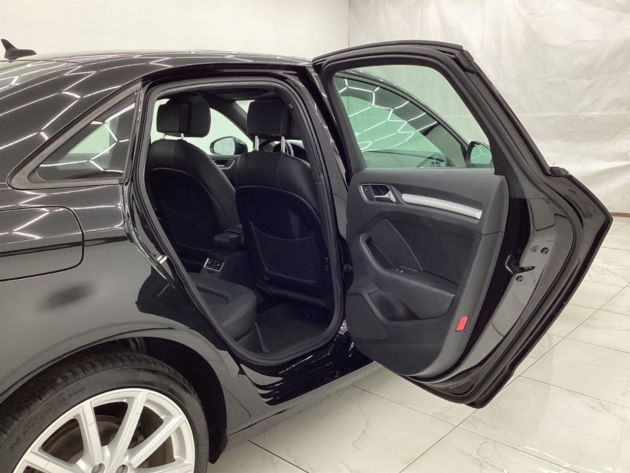 Audi A3 4dr Sdn FWD 1.8T Premium 2016