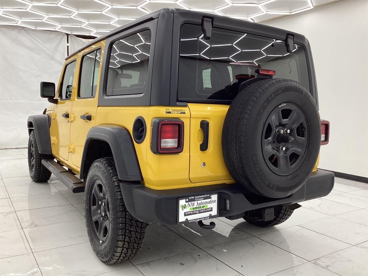 Jeep Wrangler Unlimited Sport 4x4 2018