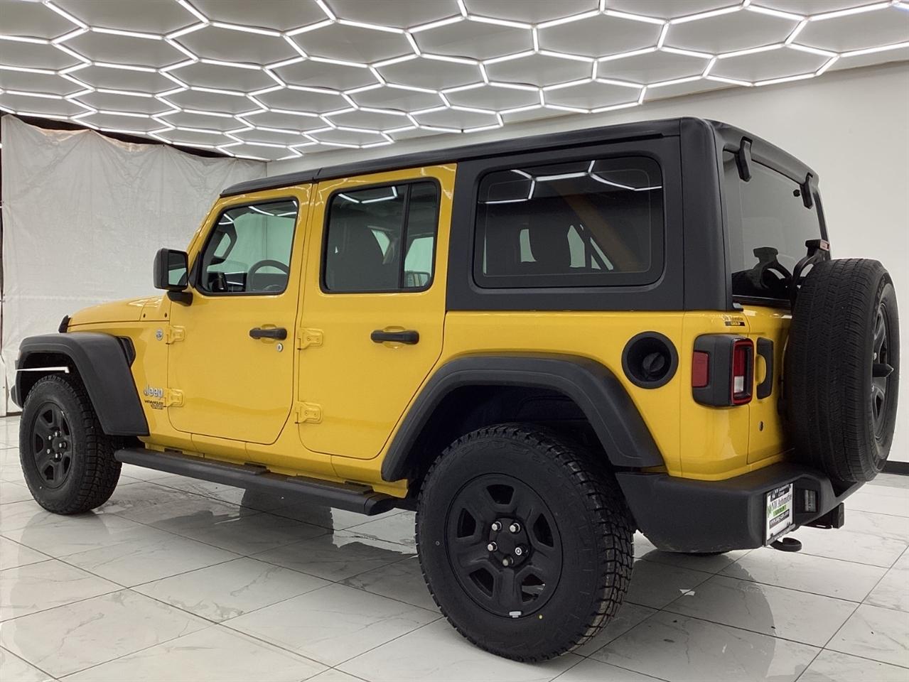 Jeep Wrangler Unlimited Sport 4x4 2018