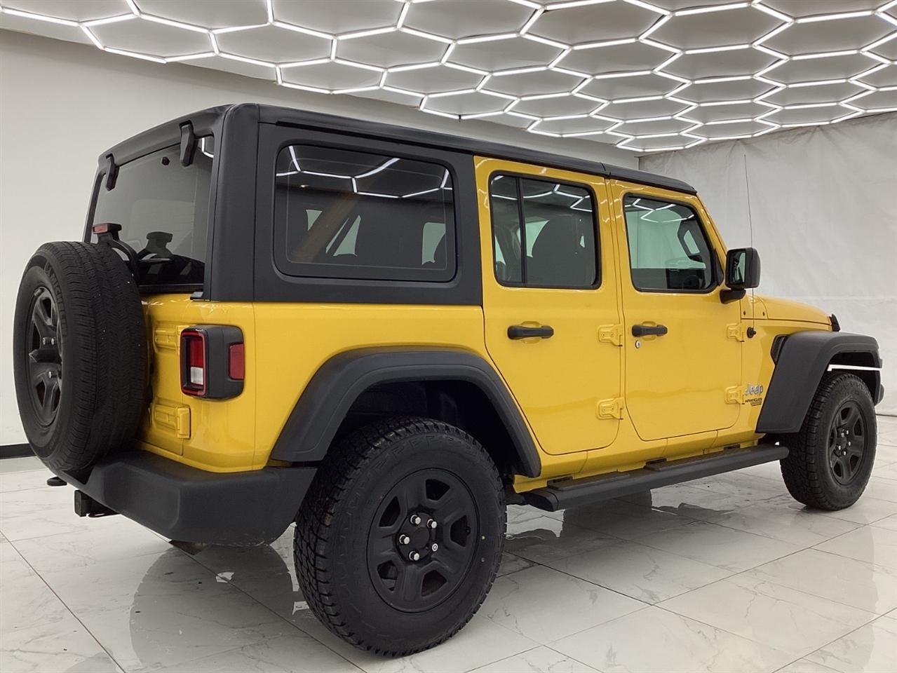 Jeep Wrangler Unlimited Sport 4x4 2018