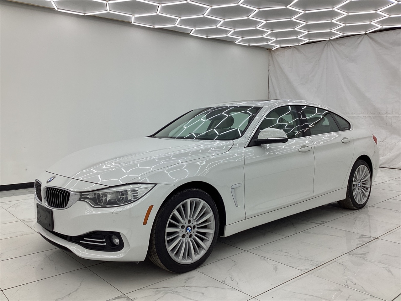 BMW 4 Series 4dr Sdn 428i xDrive AWD Gran Coupe SULEV 2015
