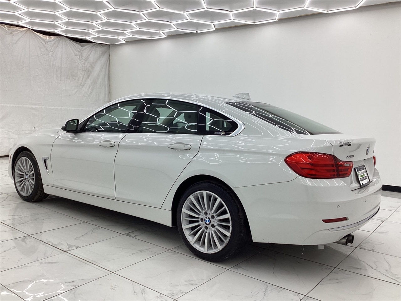 BMW 4 Series 4dr Sdn 428i xDrive AWD Gran Coupe SULEV 2015