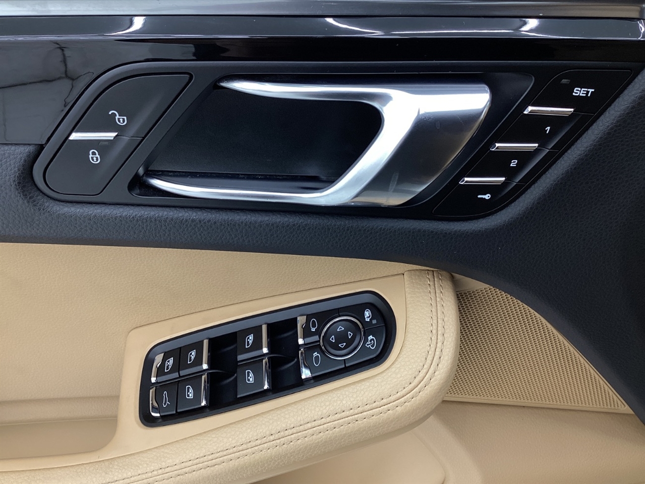 Porsche Macan AWD 2018