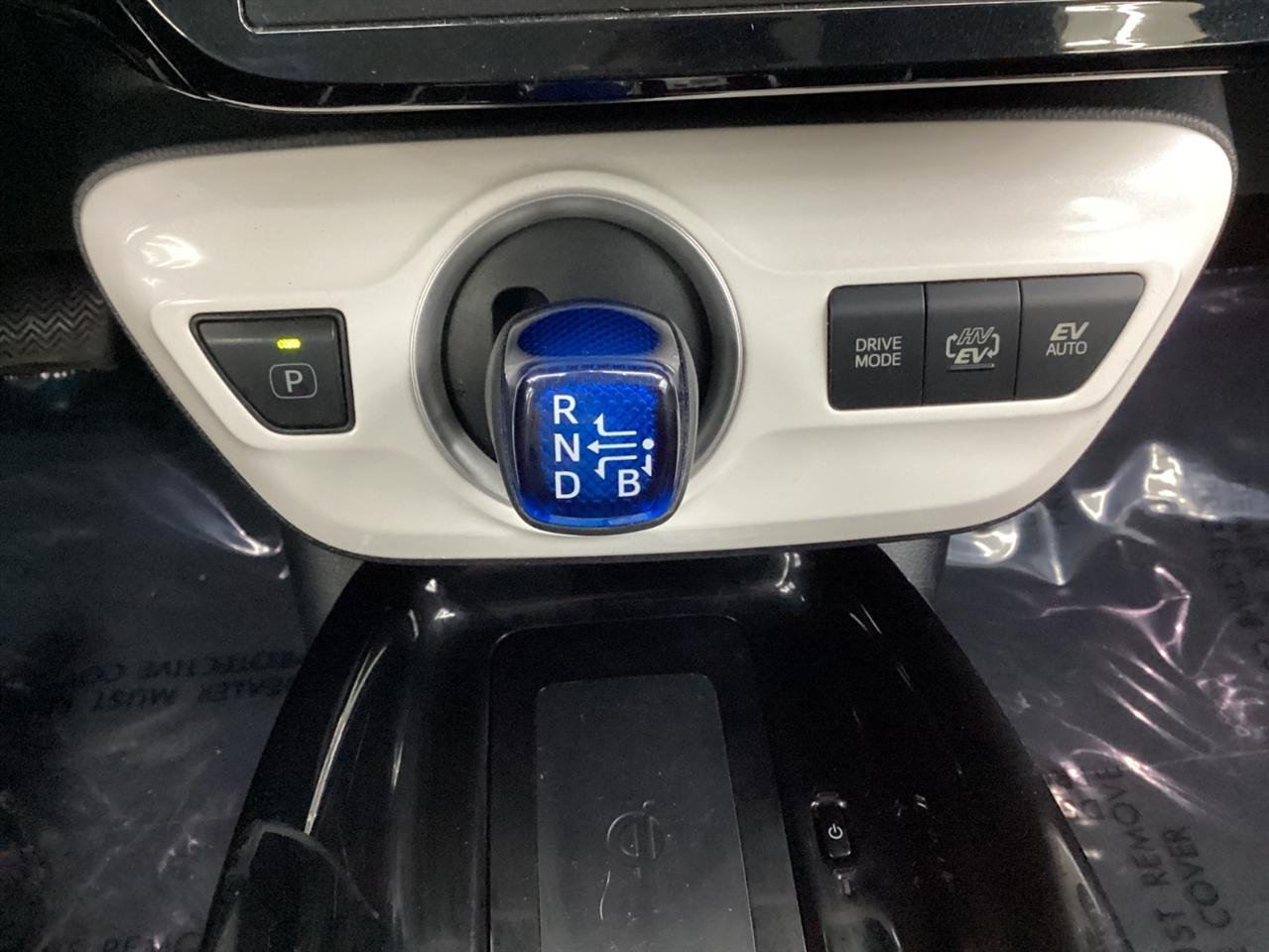 Toyota Prius Prime Advanced (Natl) 2018