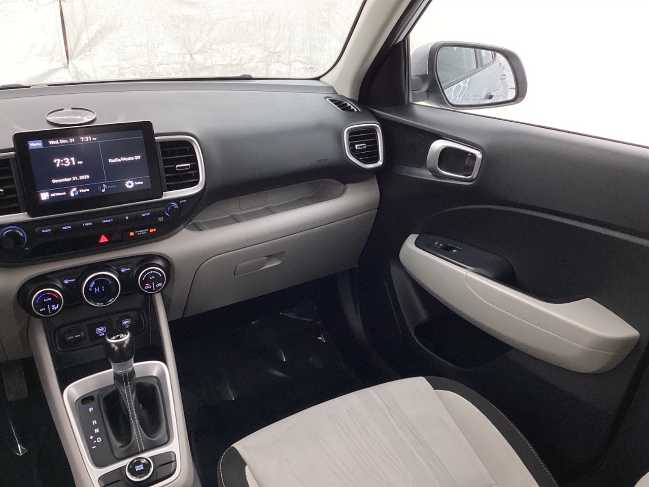 Hyundai Venue SEL IVT 2020